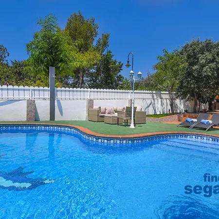 Holiday home Coral Roda de Bera